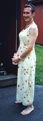 Lasse-Lina redo f&ouml;r en danskv&auml;ll av annorlunda slag.