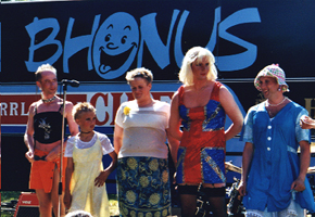 Finalisterna och kandidater till titeln 