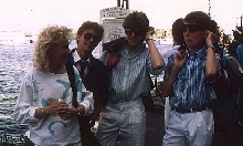 Skolavslutningsdagen 1987
Jenny, Mauritz, Micke & Robert.